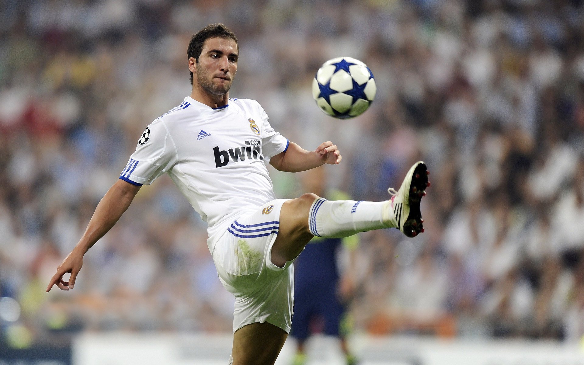 开云体育官网-中超球队战术磨合成效显著,中超技术